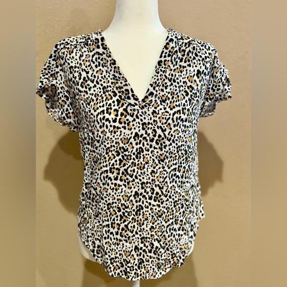 GAP Tops - GAP Leopard Print V-Neck Blouse